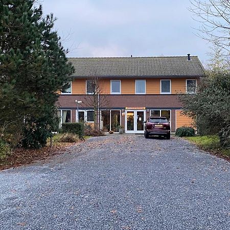 Huis Van Steen Lelystad Exteriör bild