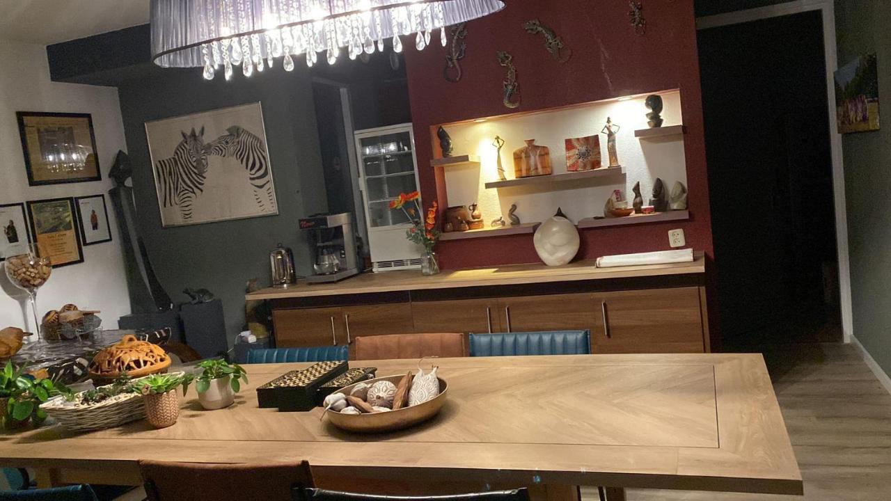 Huis Van Steen Lelystad Exteriör bild