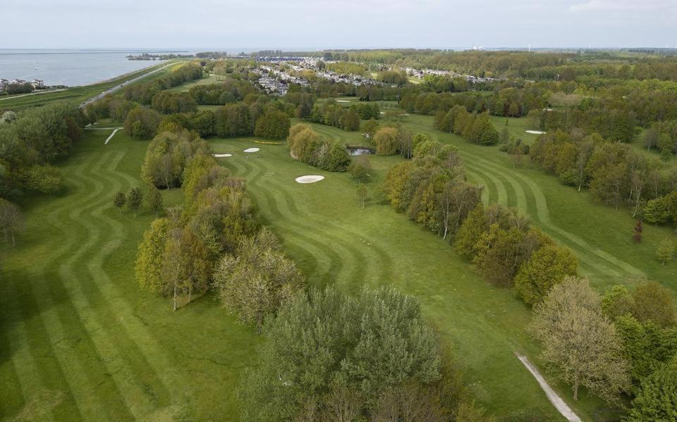 Huis Van Steen Lelystad Exteriör bild