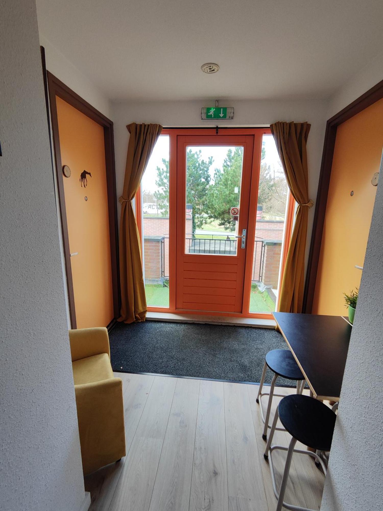 Huis Van Steen Lelystad Exteriör bild