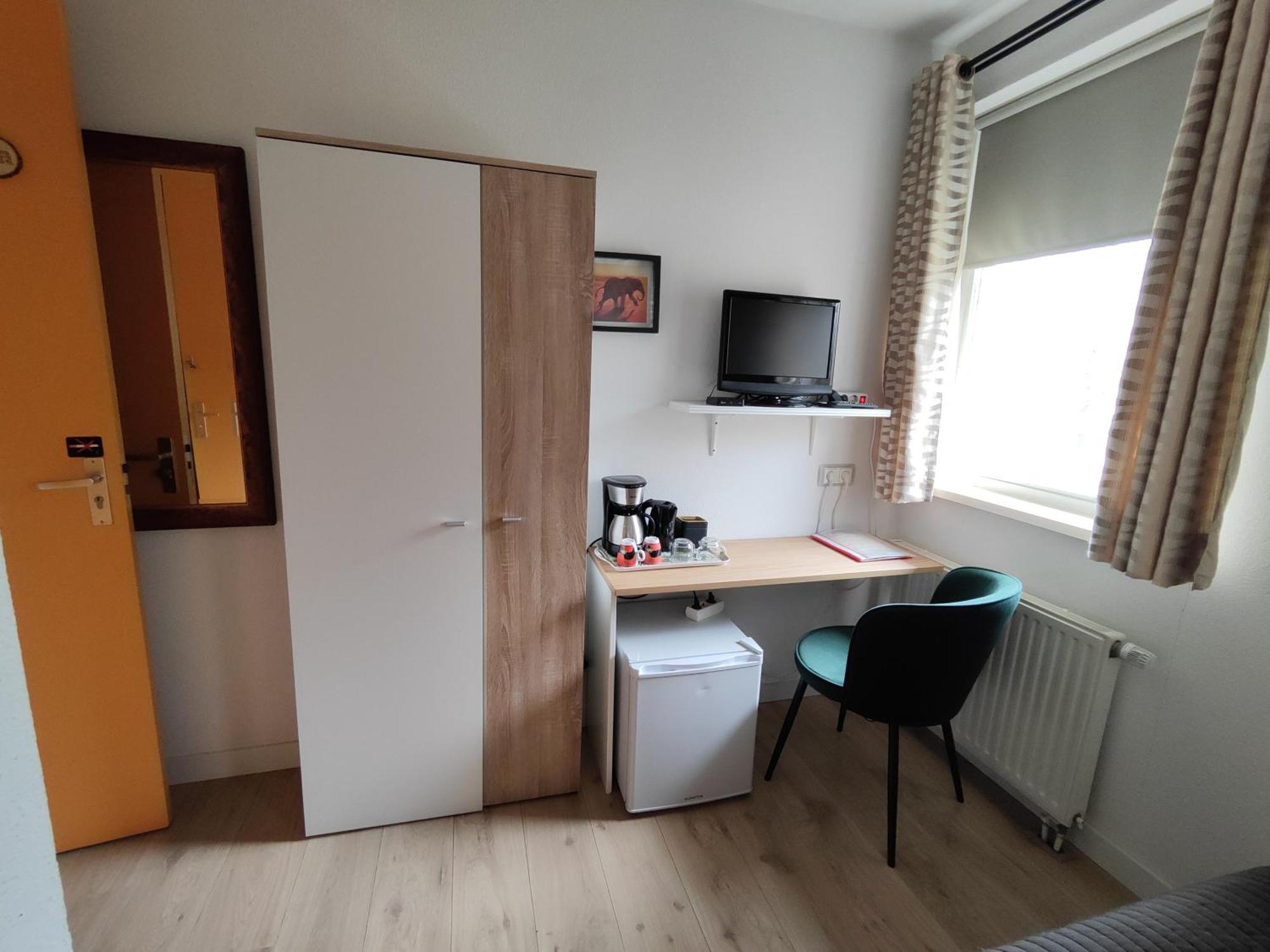 Huis Van Steen Lelystad Exteriör bild