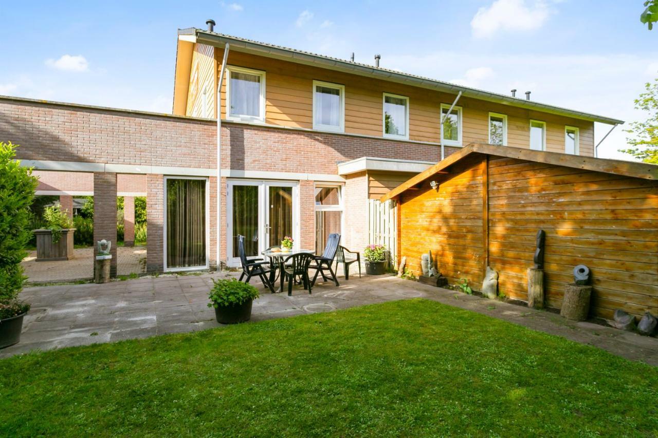Huis Van Steen Lelystad Exteriör bild