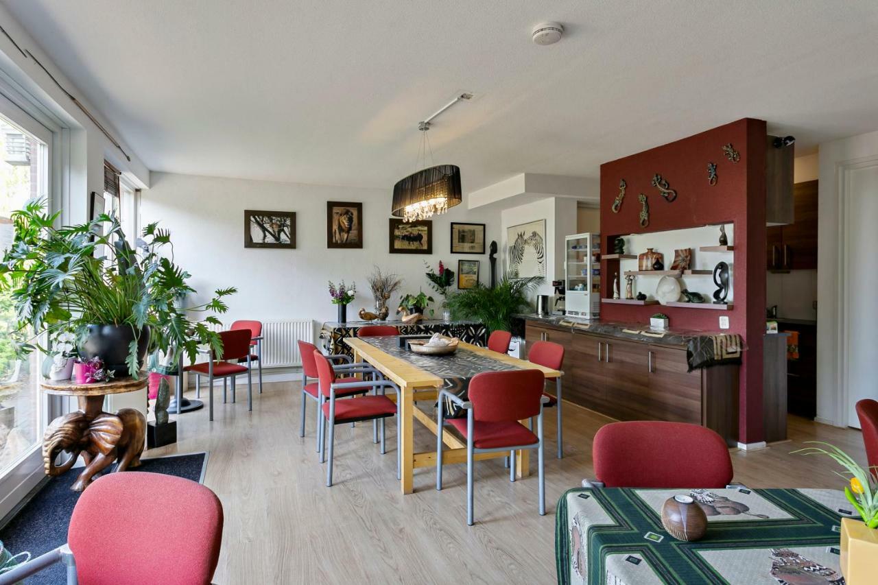 Huis Van Steen Lelystad Exteriör bild