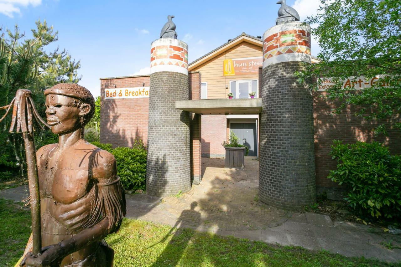 Huis Van Steen Lelystad Exteriör bild